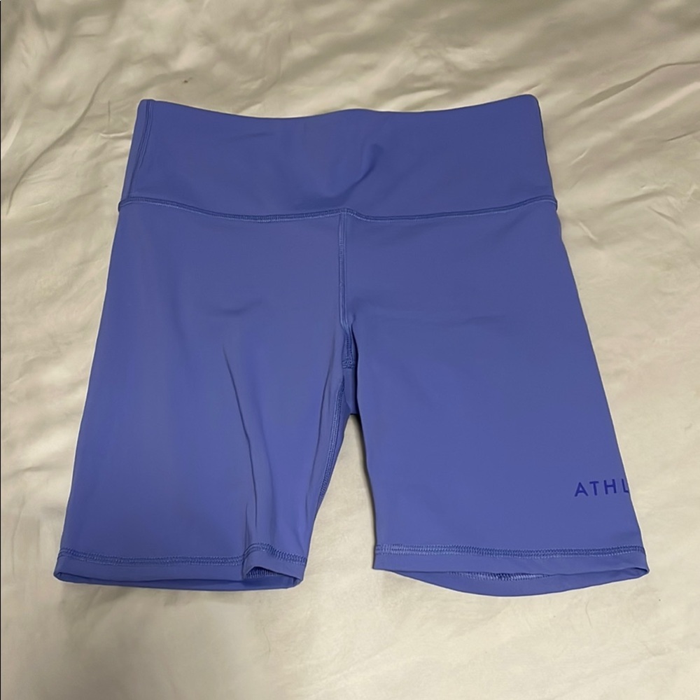 Athleta Elation Train 7” Short
